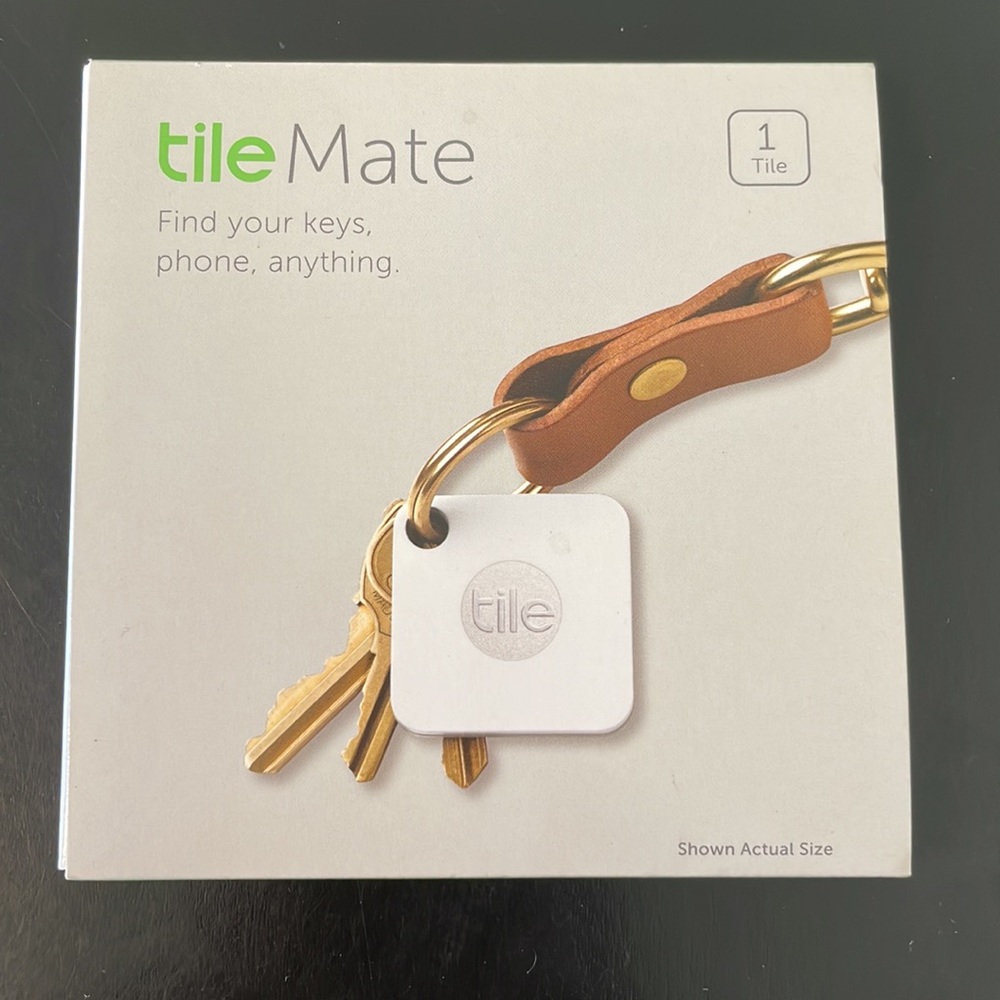 Tile mate Brand new in box Find your keys, wallet, phone, anything you lose